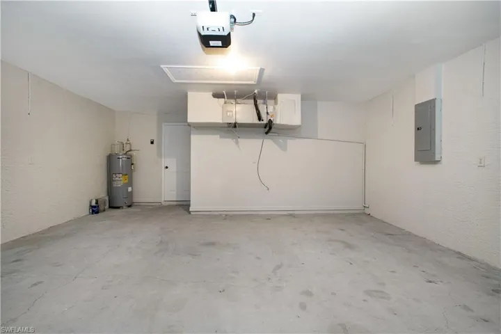 1020 Se 26th Ter, Cape Coral, Florida 33904