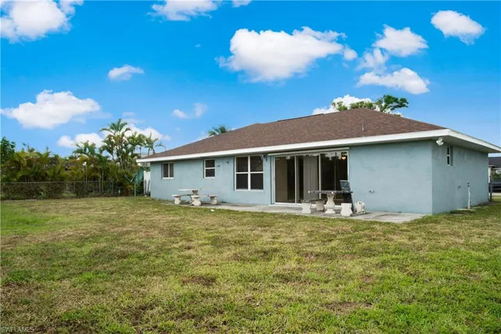 1020 Se 26th Ter, Cape Coral, Florida 33904