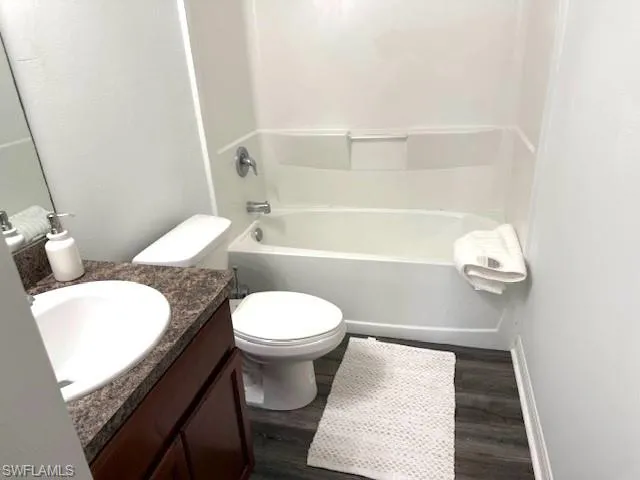 3021 NE 2nd  AVE, Cape Coral, FL 33909