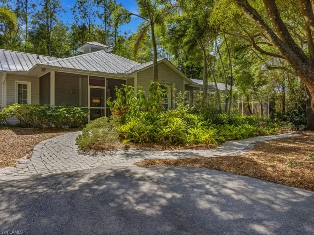 Guest house