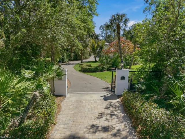 Gated Front Entryway