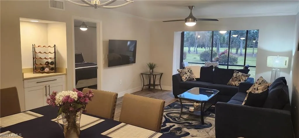 440 Fox Haven Dr 2101, Naples, Florida 34104