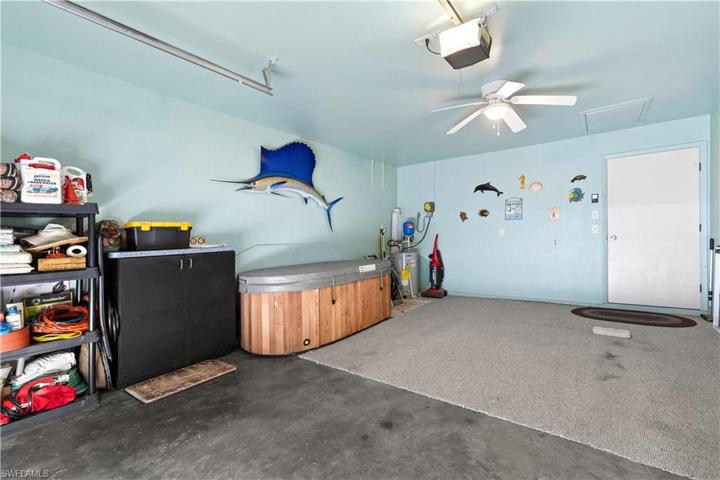 Oversized single car garage!