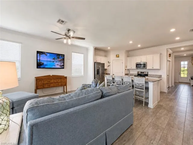 16141 Rosemallow Ln, Alva, Florida 33920