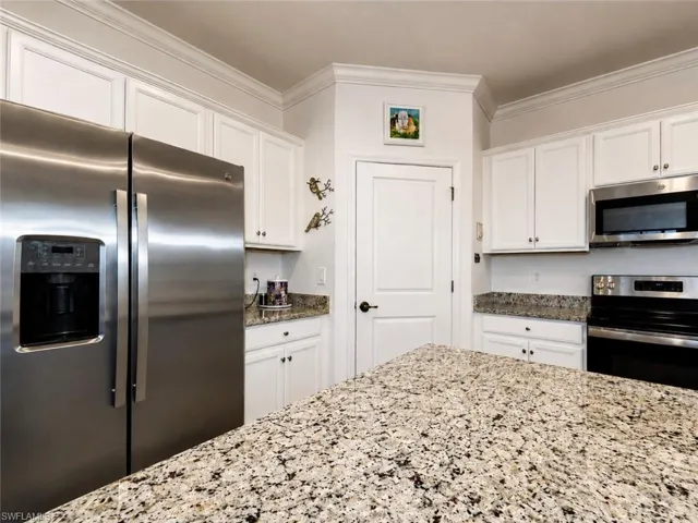 16141 Rosemallow Ln, Alva, Florida 33920
