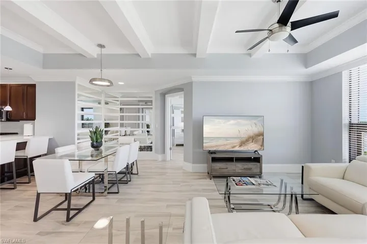 9115 Strada Pl 5511, Naples, Florida 34108