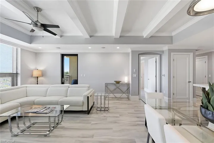 9115 Strada Pl 5511, Naples, Florida 34108