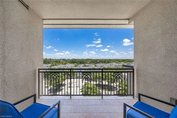9115 Strada Pl 5511, Naples, Florida 34108