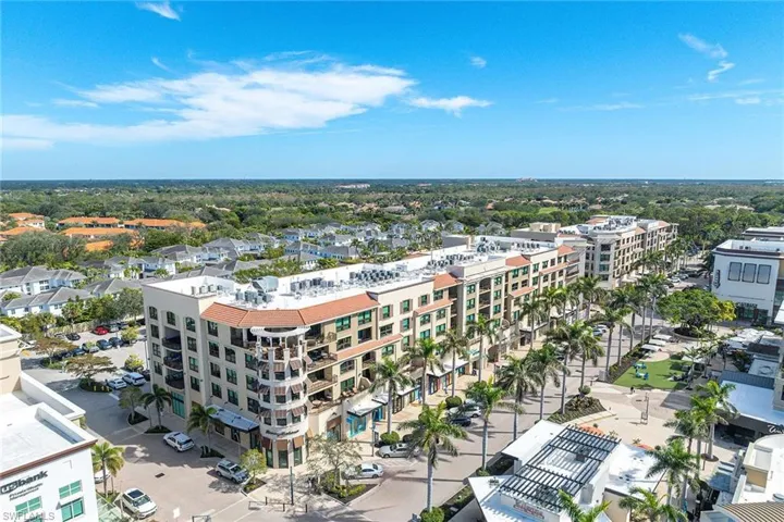 9115 Strada Pl 5511, Naples, Florida 34108