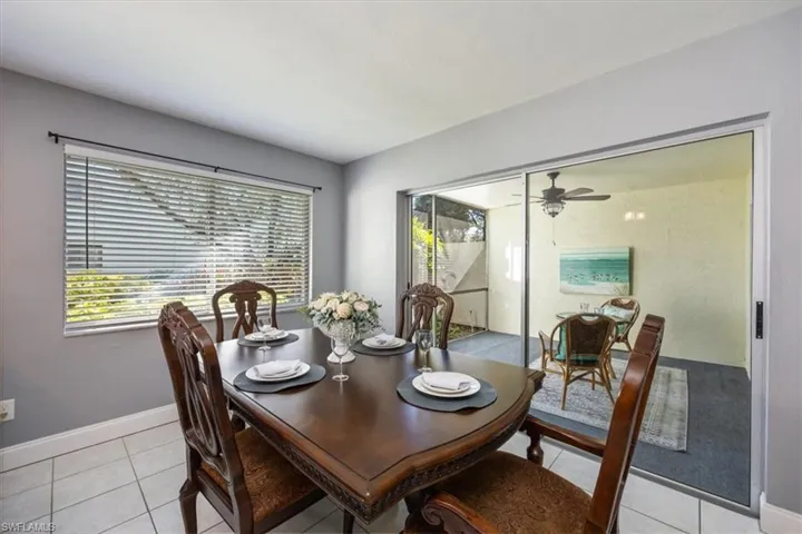3036  Kings Lake  BLVD, Naples, FL 34112