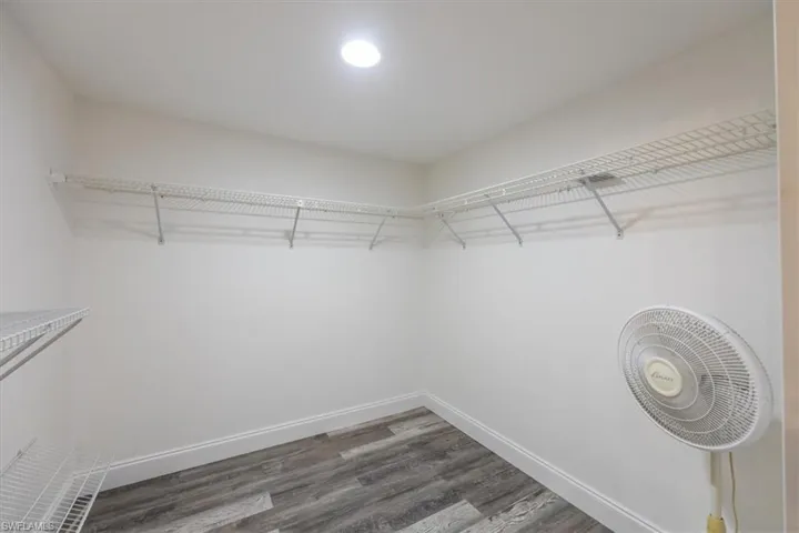 3036  Kings Lake  BLVD, Naples, FL 34112