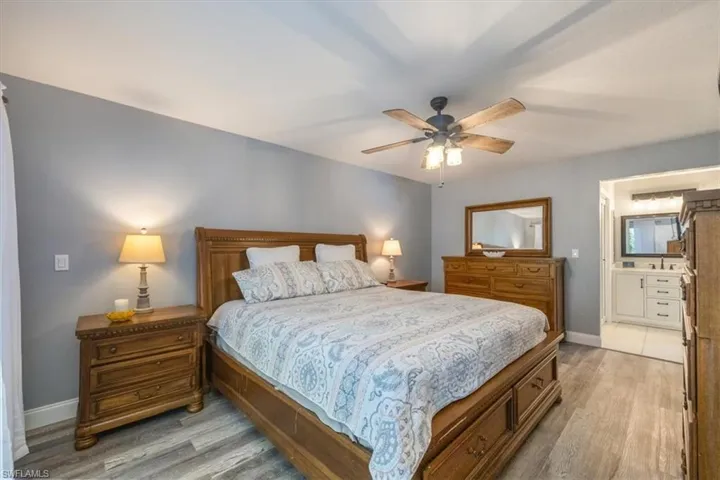 3036  Kings Lake  BLVD, Naples, FL 34112