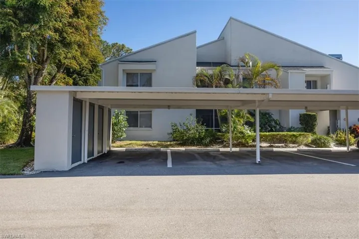 3036  Kings Lake  BLVD, Naples, FL 34112