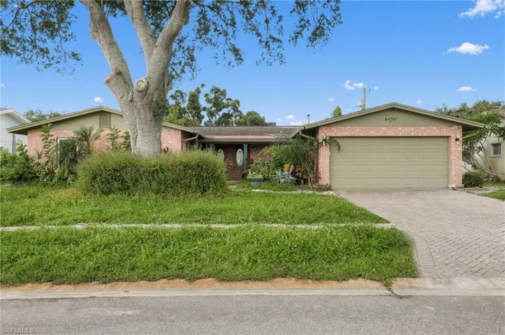 6450 31st Ter N, St. Petersburg, Florida 33710