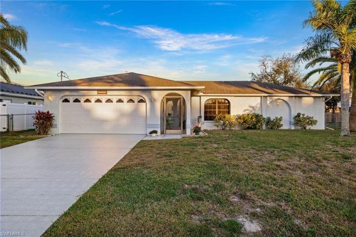 2411 Academy BLVD, CAPE CORAL FL 33990