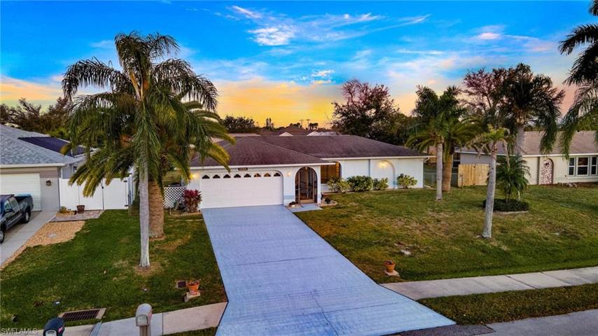 2411 Academy BLVD, CAPE CORAL FL 33990