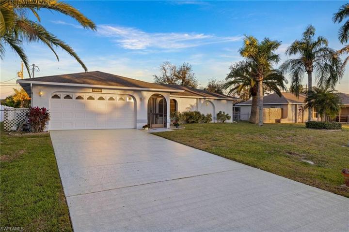 2411 Academy BLVD, CAPE CORAL FL 33990