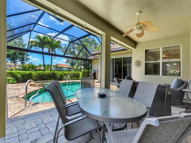 Long Covered Area On Lanai