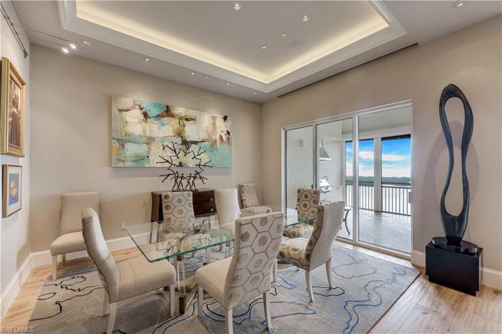 LARGE dining area -- enjoy culinary creations with family and friends!