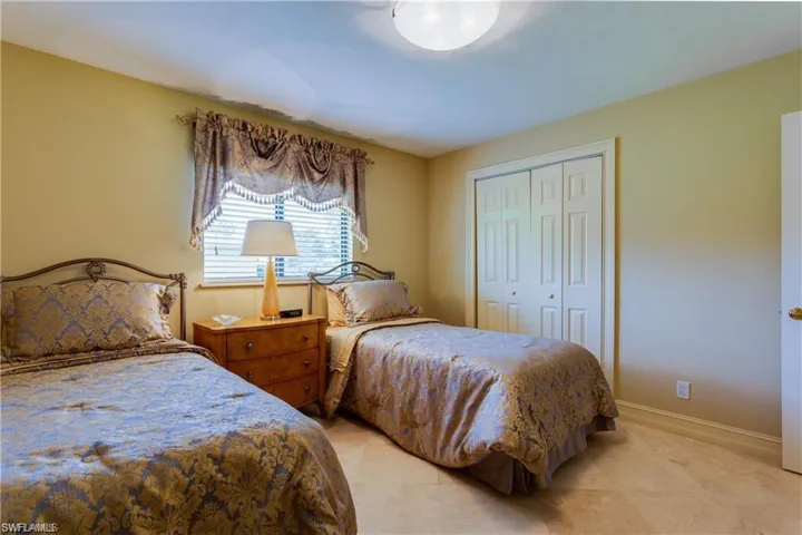 630  95th N AVE, Naples, FL 34108