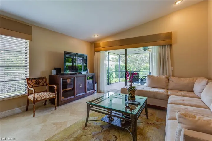 630  95th N AVE, Naples, FL 34108