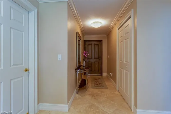 630  95th N AVE, Naples, FL 34108
