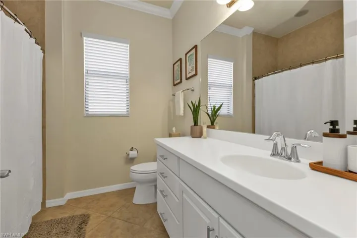 10485  Crooked Creek  DR, Venice, FL 34293