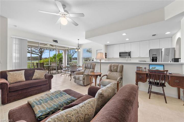 1953 Crestview WAY # 161, NAPLES FL 34119
