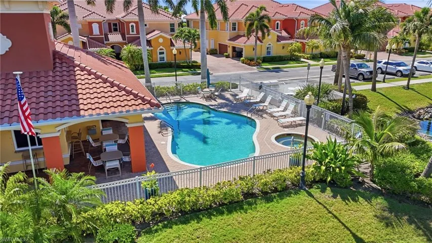 178 Shadroe Cove Cir 903, Cape Coral, Florida 33991