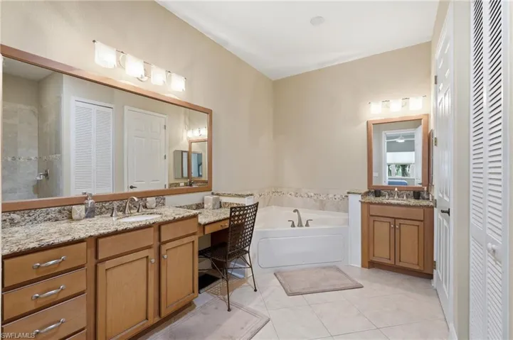 178  Shadroe Cove  CIR, Cape Coral, FL 33991