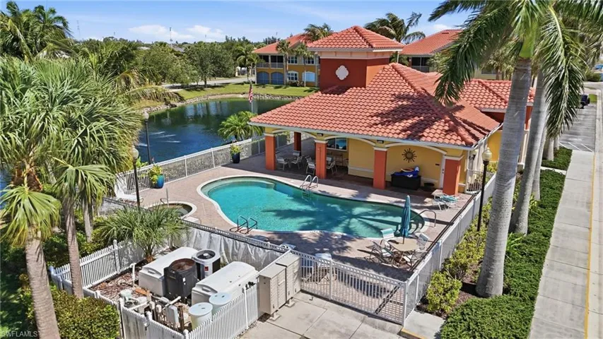 178 Shadroe Cove Cir 903, Cape Coral, Florida 33991
