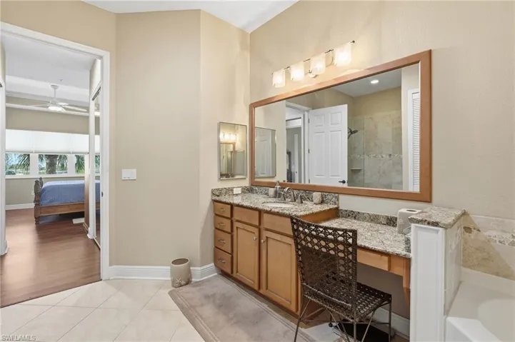 178 Shadroe Cove Cir 903, Cape Coral, Florida 33991