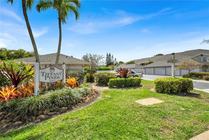 Entrance to Tiffany Pines