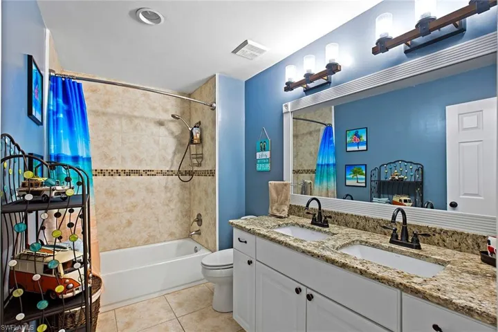 2nd Floor Bathroom