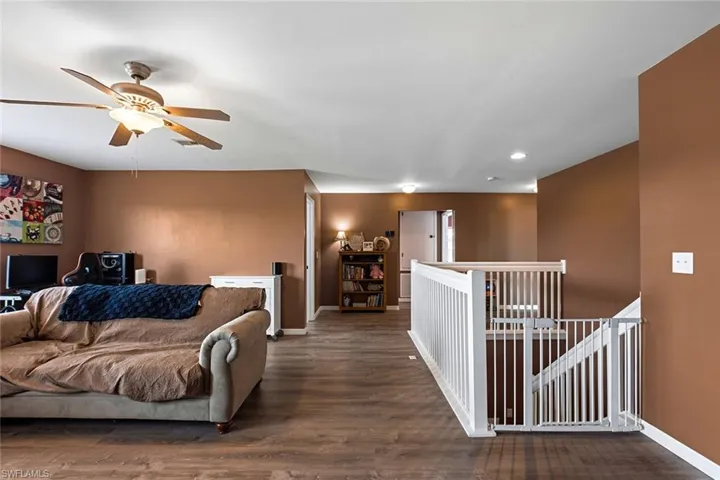 18290  Pine Nut  CT, Lehigh Acres, FL 33972