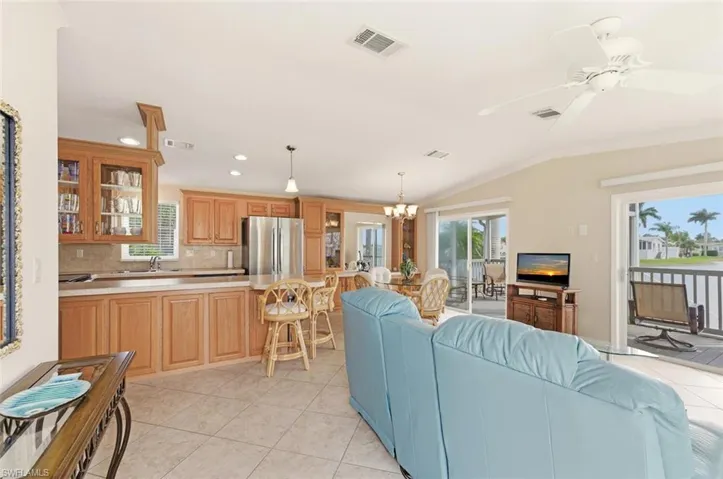 1055 Diamond Lake Cir, Naples, Florida 34114