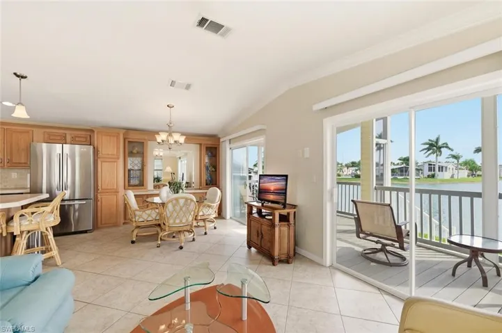 1055 Diamond Lake Cir, Naples, Florida 34114
