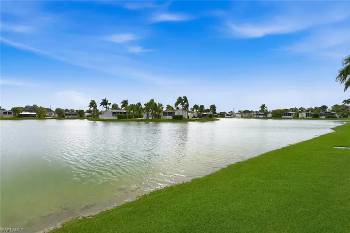 1055 Diamond Lake Cir, Naples, Florida 34114