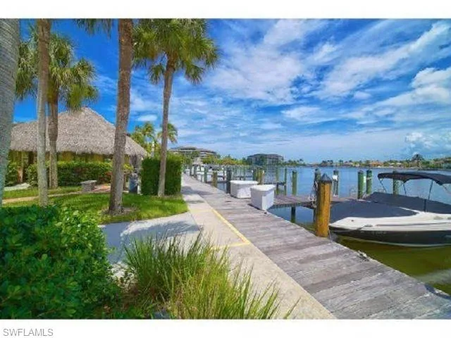 Docks for lease