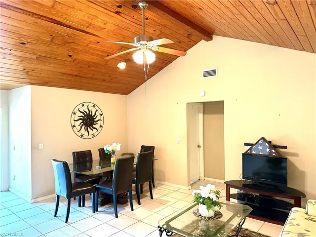 10090 Sunshine DR, BONITA SPRINGS FL 34135