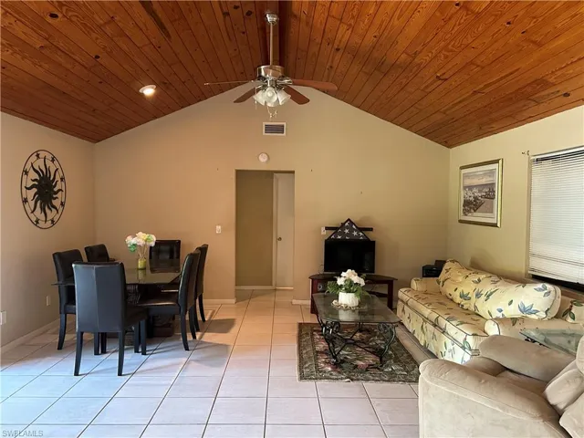 10090 Sunshine DR, BONITA SPRINGS FL 34135