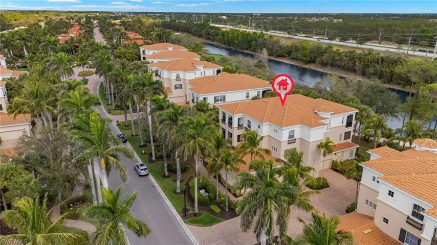 2850  TIBURON E BLVD, Naples, FL 34109