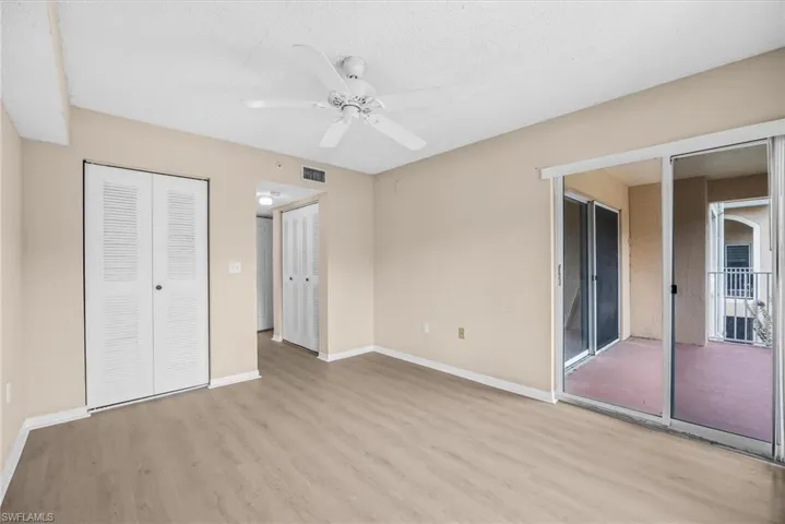 1590 S 42nd Cir 209, Vero Beach, Florida 32967