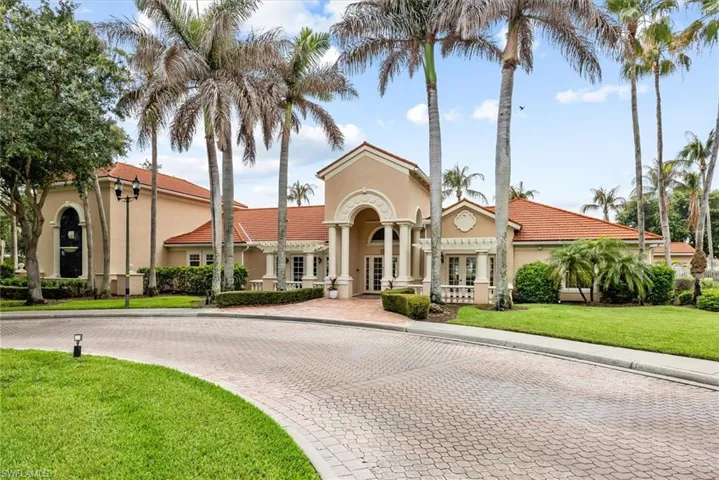 1590 S 42nd Cir 209, Vero Beach, Florida 32967