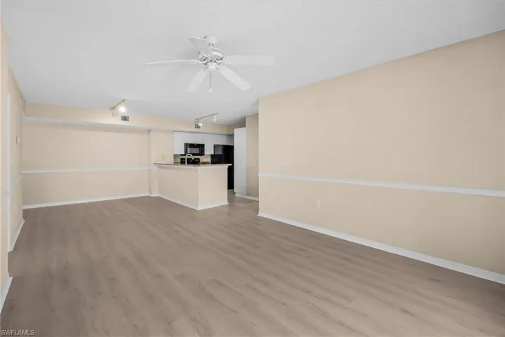 1590 S 42nd Cir 209, Vero Beach, Florida 32967