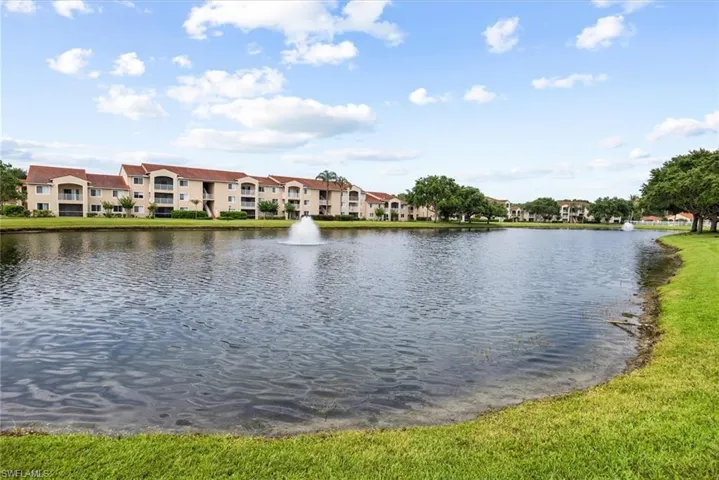 1590 S 42nd Cir 209, Vero Beach, Florida 32967