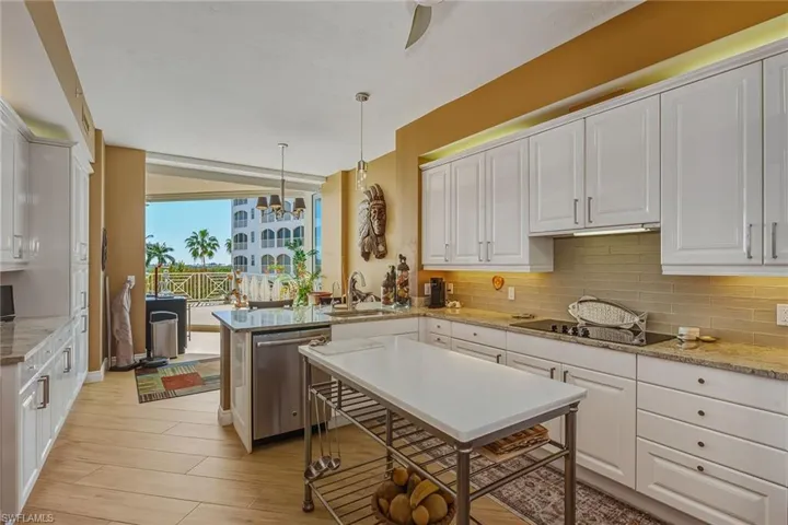 4000 Royal Marco Way 324, Marco Island, Florida 34145