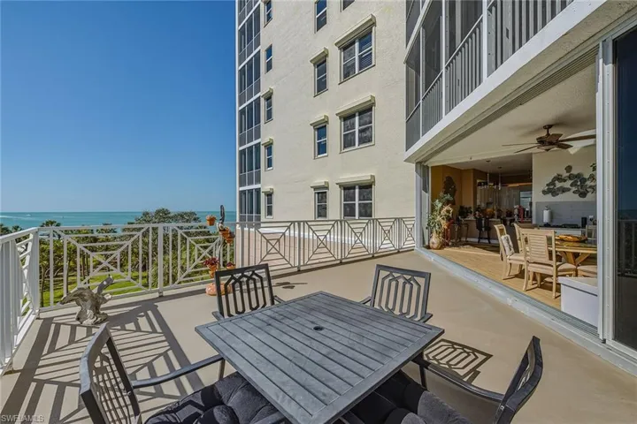 4000 Royal Marco Way 324, Marco Island, Florida 34145