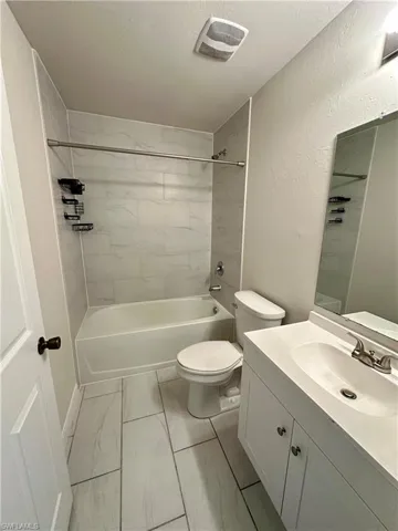 4406 Skyline Blvd, Cape Coral, Florida 33914