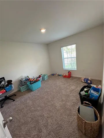 136  Zobora  CIR, Fort Myers, FL 33913